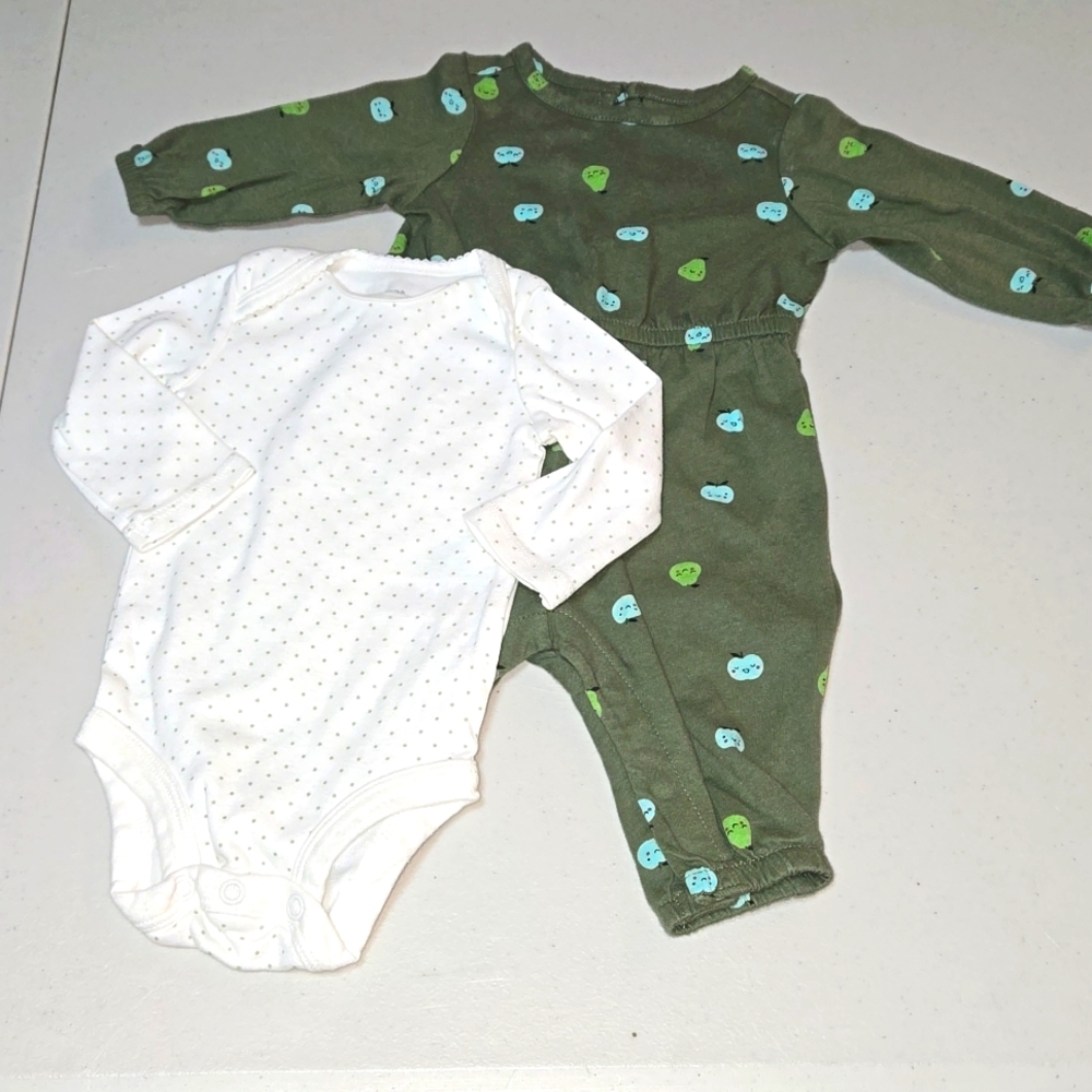 Old Navy girls 0-3 month romper & onesie.